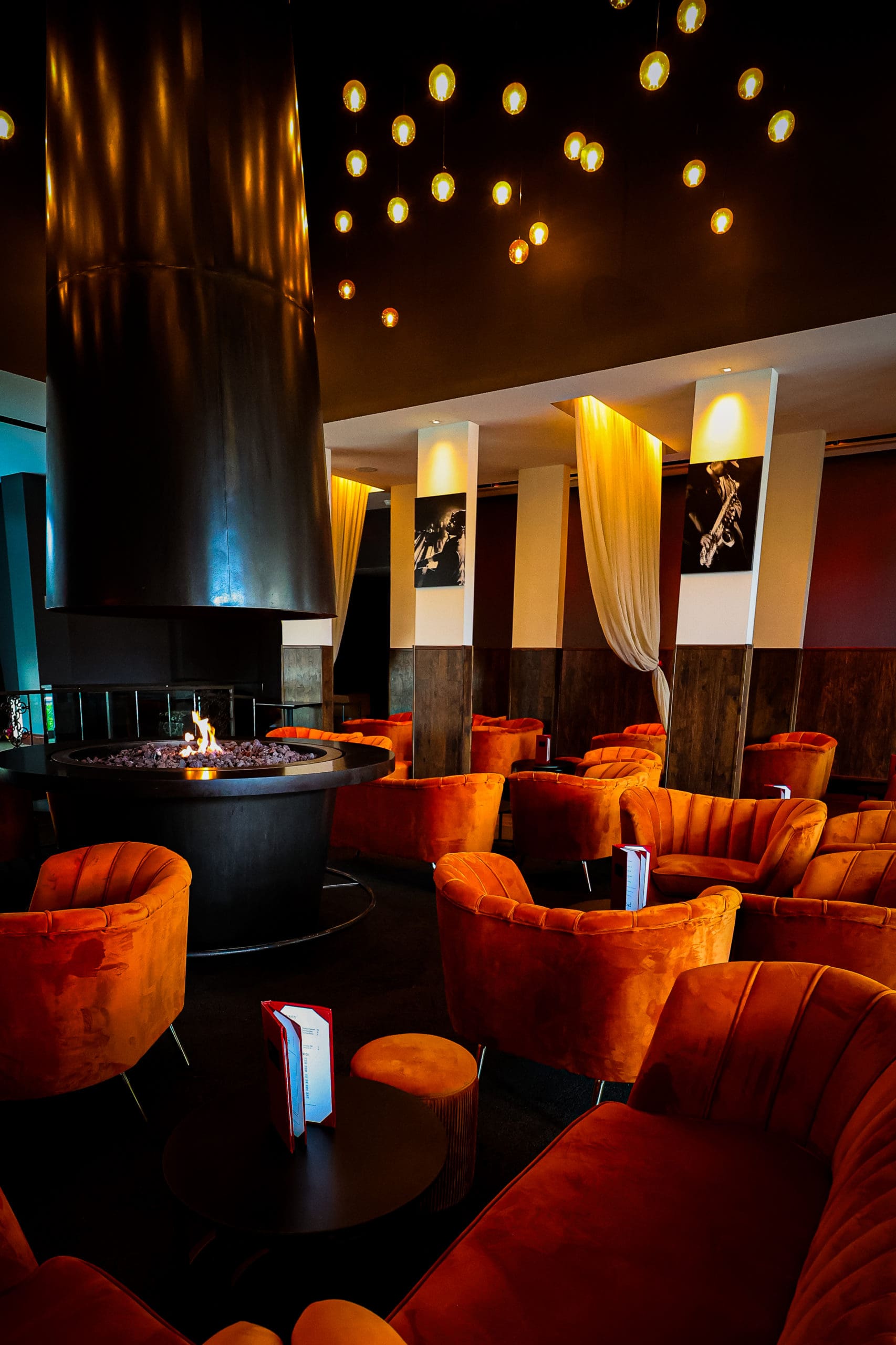 Fireside Lounge