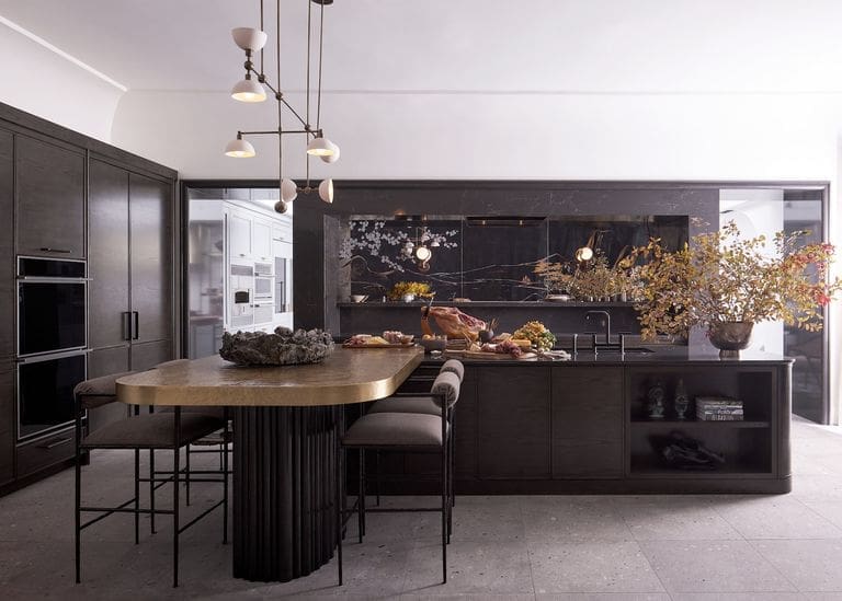 The Kips Bay Show House main kitchen designed for large-scale entertaining by Chad Dorsey (Photo by Stephen Karlisch)