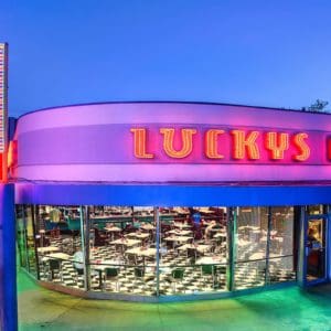 Lucky’s Café