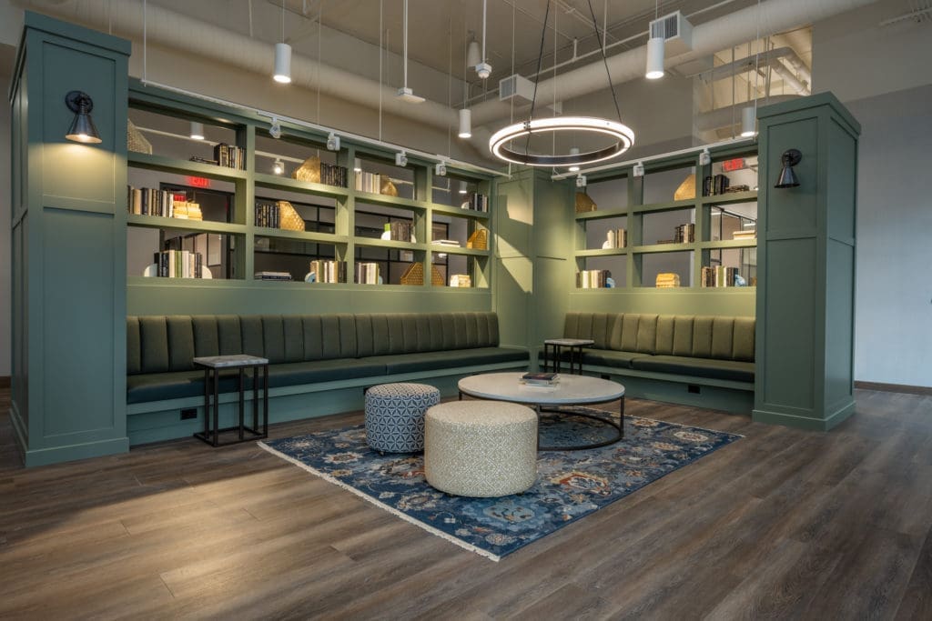  Members have sit-to-stand desks, sofas, and traditional library table tops to perfectly suit each person's work space needs.