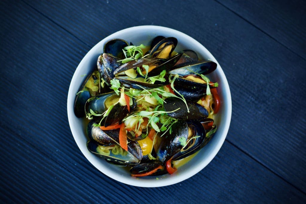 Northern neighborhood restaurant and bar, District, will open in Addison this fall.