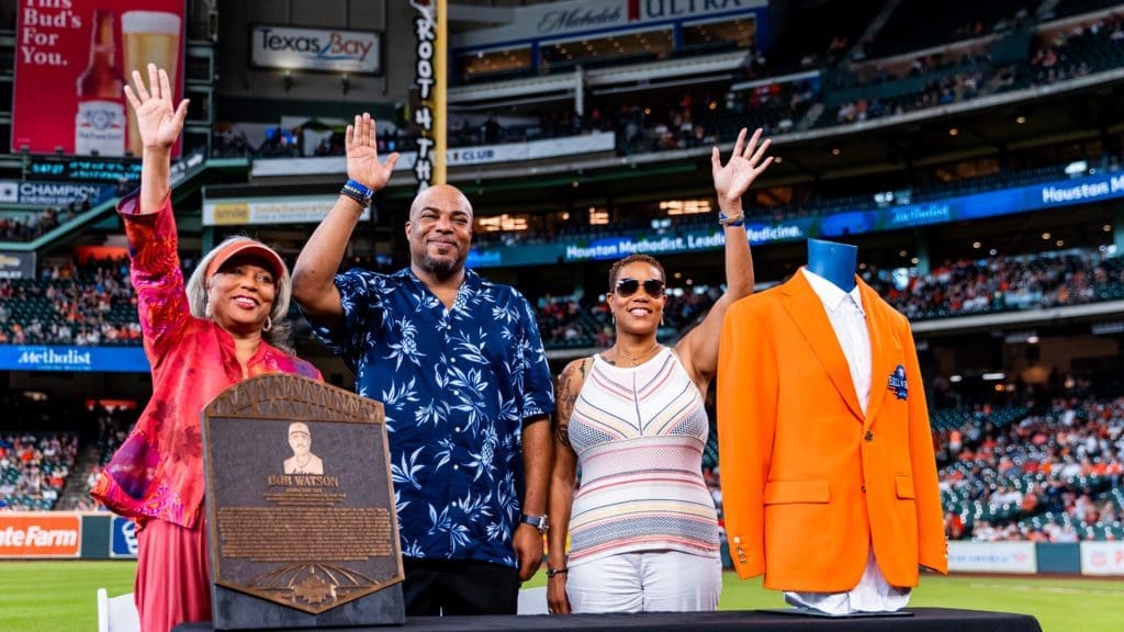 Bob Watson's family took in love for the pioneering general manager and fearsome Astros slugger. (@astros)