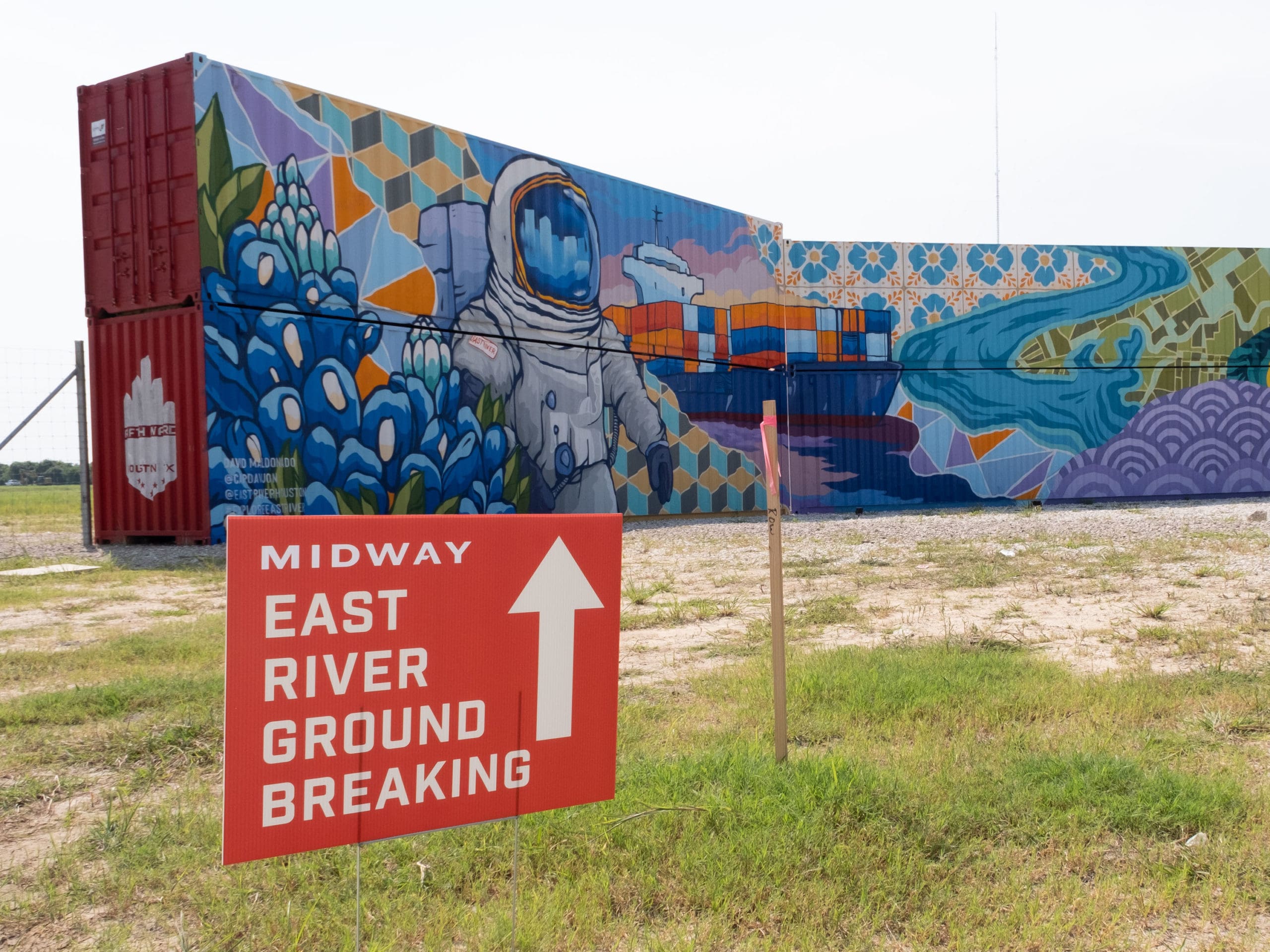 Jamie Bryant, president and chief executive officer, Midway, along with Mayor Sylvester Turner helped celebrate the groundbreaking of the East River 150-acre development which will transform the city’s waterfront east of downtown into a new economic cen