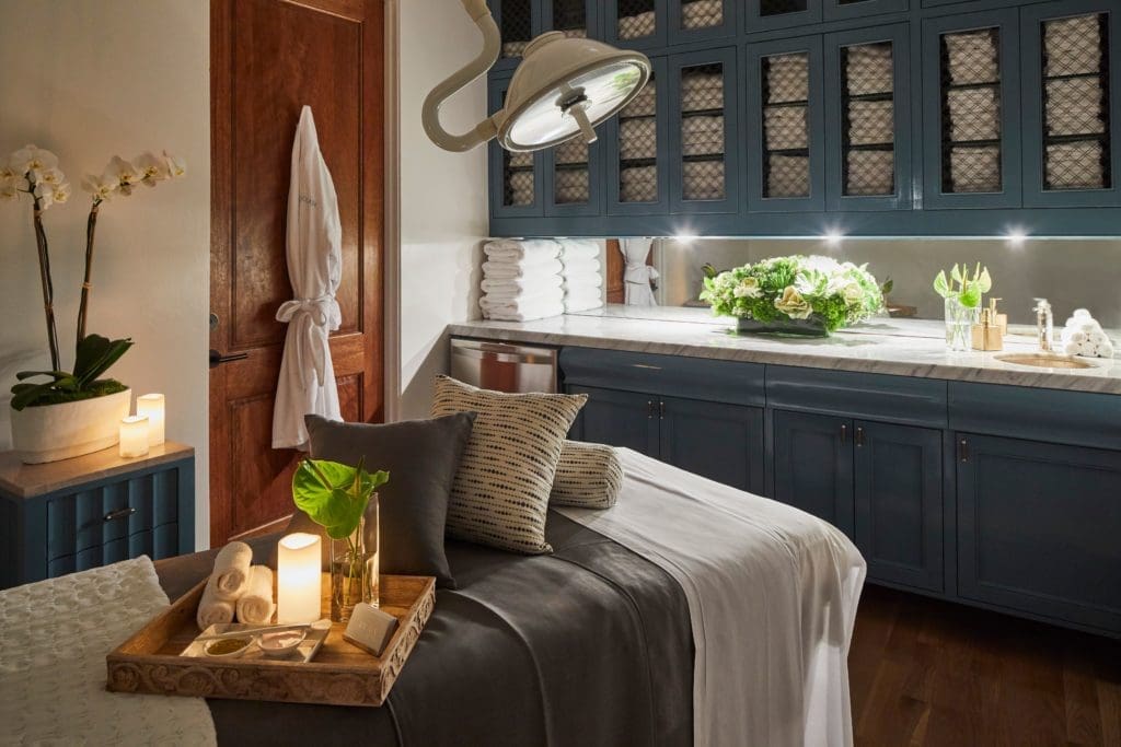 Solaya Spa & Salon by The Houstonian treatment room where the Brighter You Facial takes place.