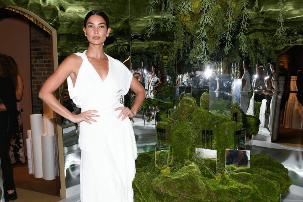 Model Lily Aldridge stops by the Diptyque Le Grand Tour pop-up shop during New York Fashion Week. (Photo courtesy of Diptyque)