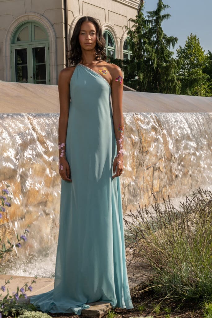 Reem Acra one-shoulder column gown. (Photo courtesy of Reem Acra)