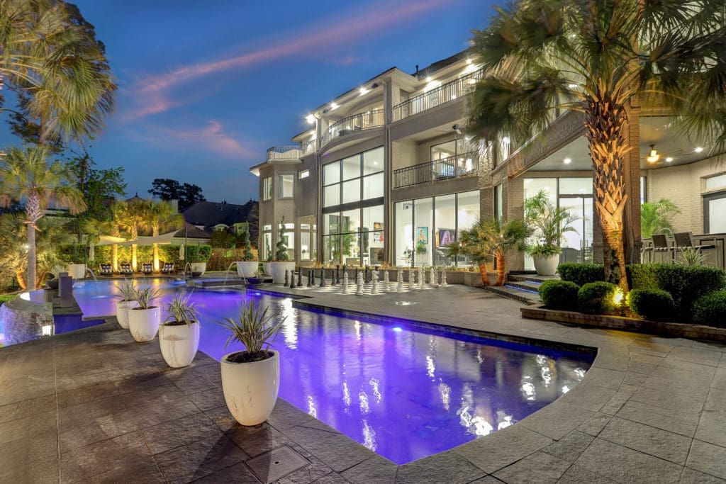 The 17,380 square foot mansion in The Woodlands, noted for the 3,000 square foot bathroom, has sold.