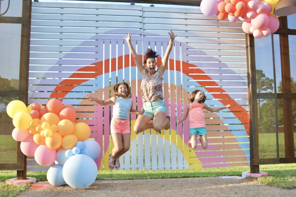 New Color Wall at Electric Houston Axis Creates an Instagram Party — Sugar & Cloth Does It Again at Hot Development