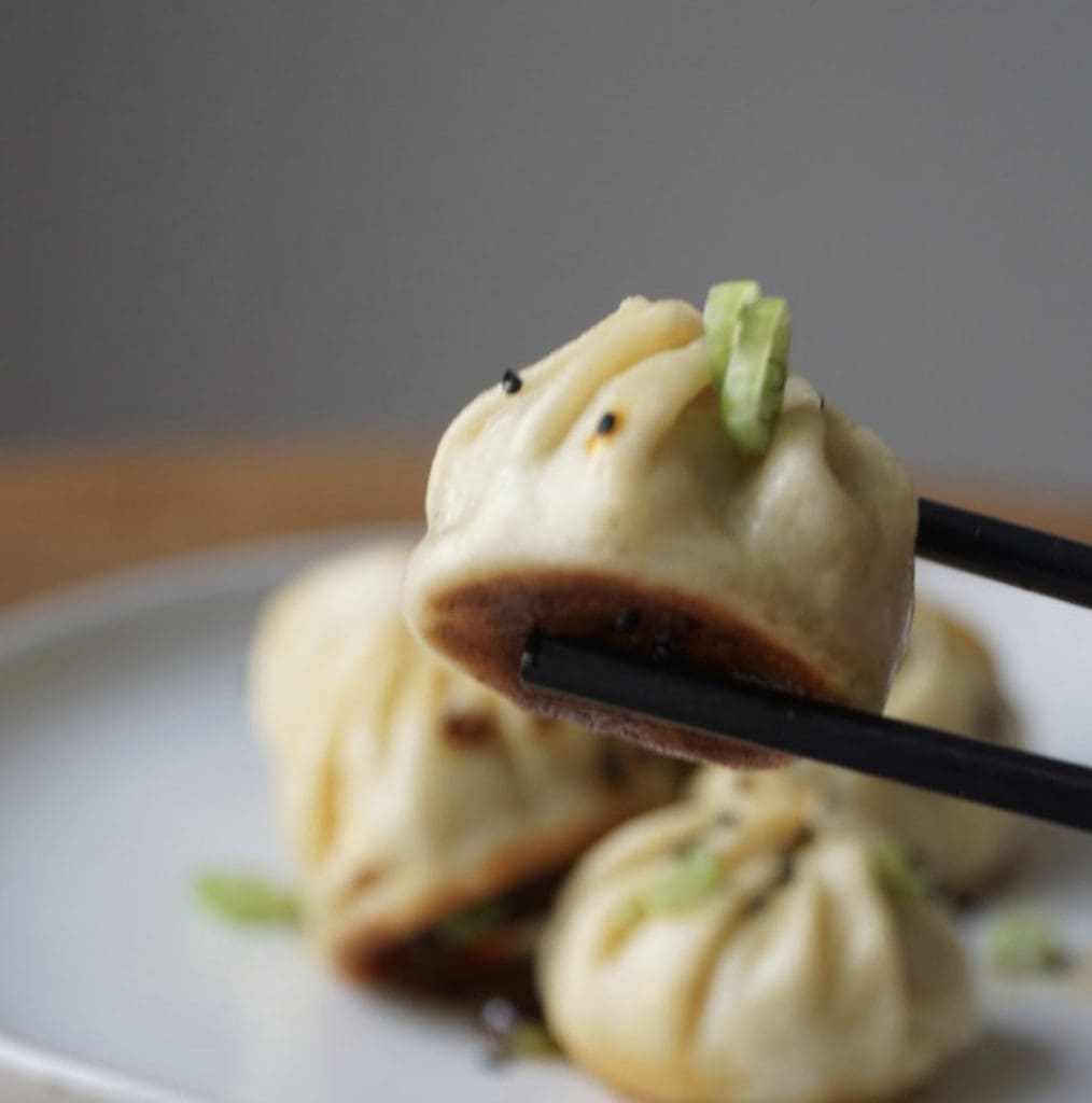 Neon Kitten will also offer bites like dim sum and sushi.