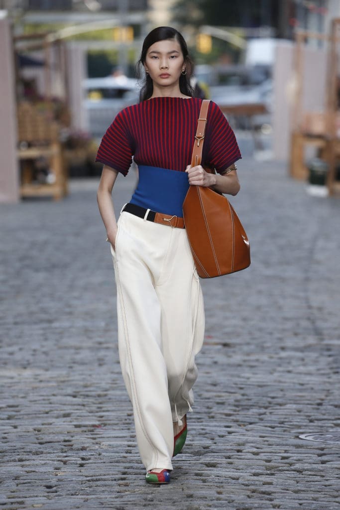 Tory Burch tech-knit plaited-rib sweater
tech-knit bandeau, cotton twill pant, Hobo bag, multi-color ballet flat. (Photo courtesy of Tory Burch)