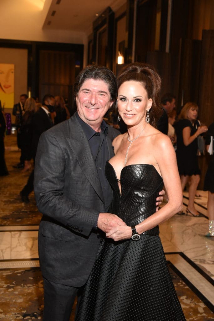 Brian & Norelle Becker at the Houston Children's Charity Gala. (Photo by Gary Maltz, Alexander's Fine Portrait Design)
