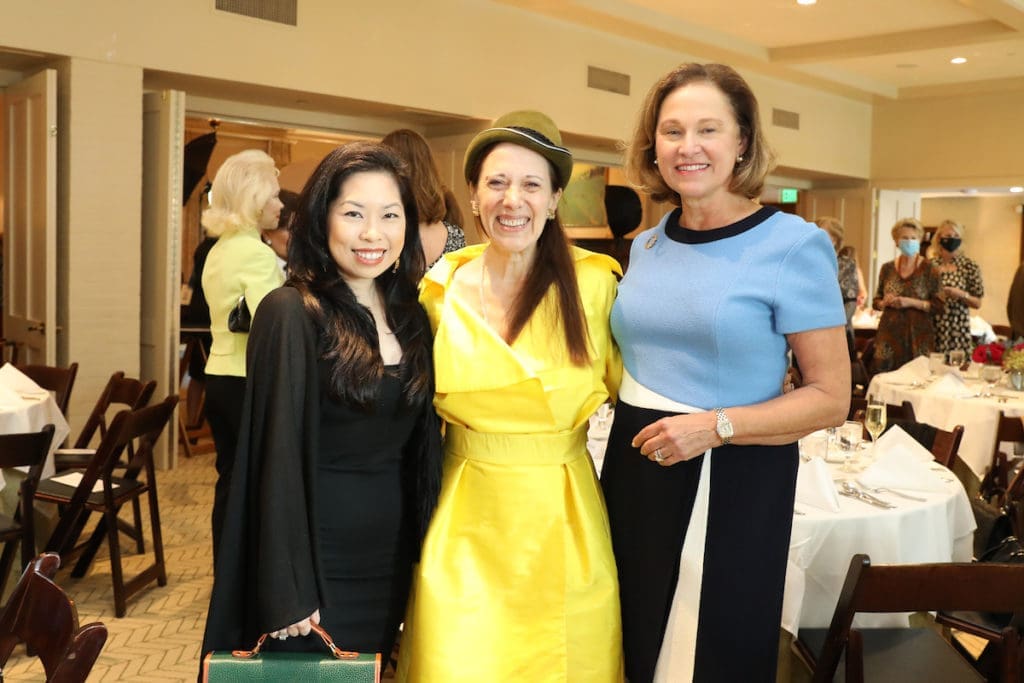 Becky Hollands, Catherine Anspon, Minnette Boesel at the Heritage Society's Houston Heritage Luncheon (Photo by Priscilla Dickson)