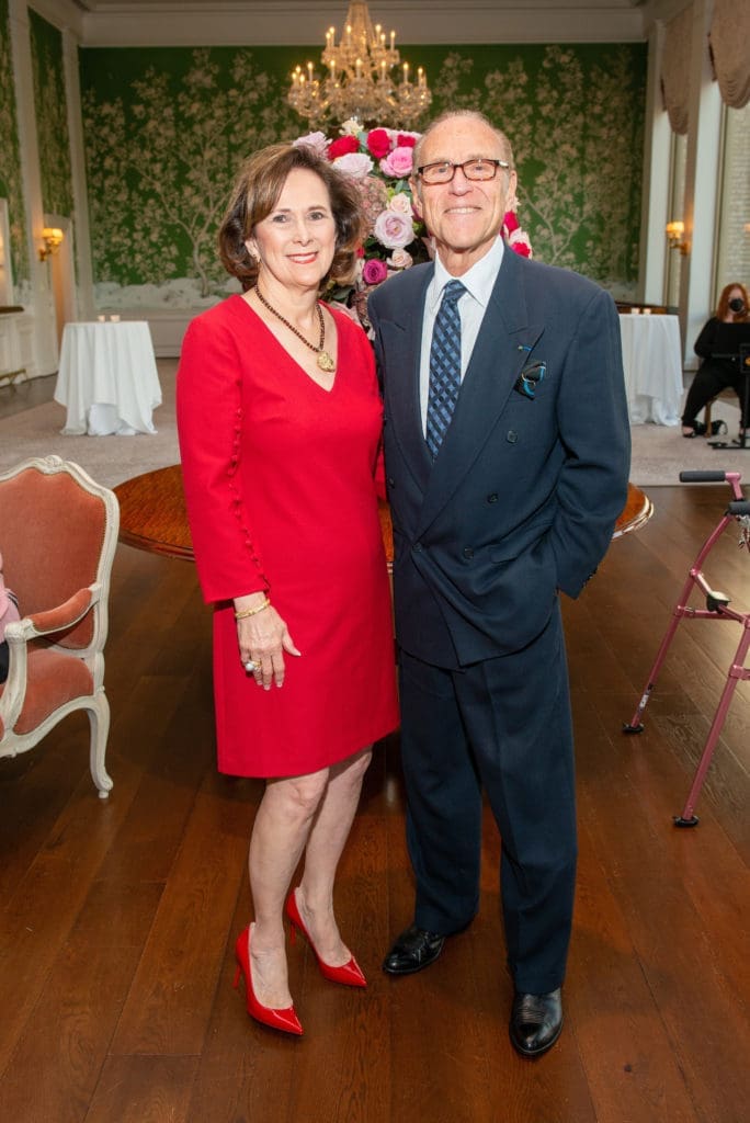 Franelle Rogers, Robert Sakowitz at the Houston Hospice Spirit Award Dinner. (Photo by Jacob Power)