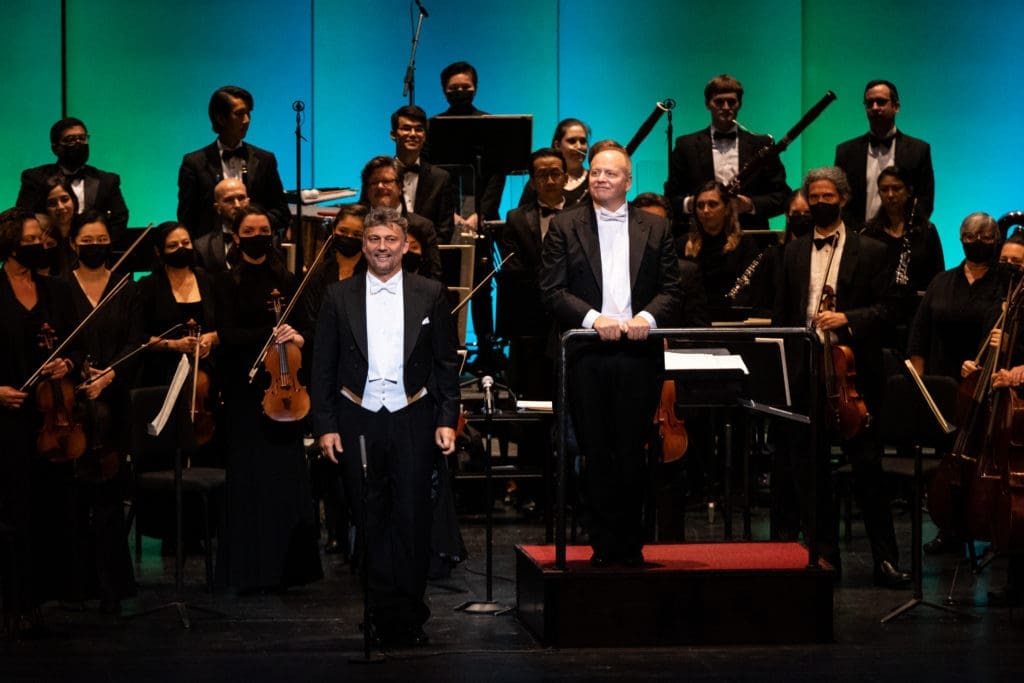 World’s Greatest Tenor Makes Society Ladies and Opera Fans Alike Swoon, Making His Texas Debut in Houston