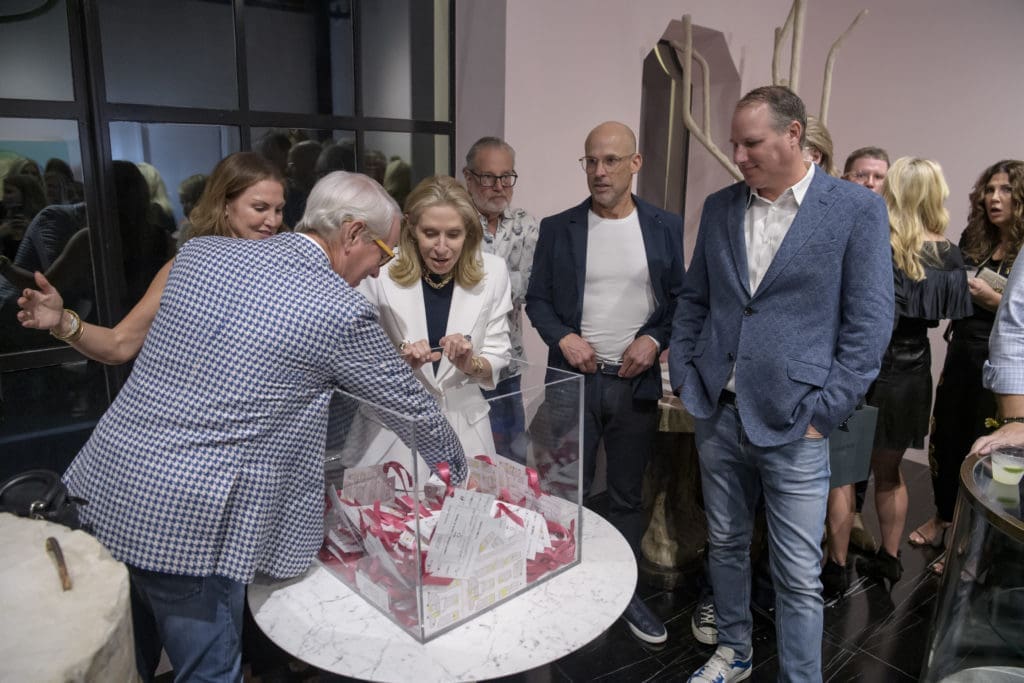 Lisa Runyon, John Eagle, Cindy Rachofsky, Howard Rachofsky, John Runyon, Stephen Summers (Photo by Bruno, Snap the Picture)