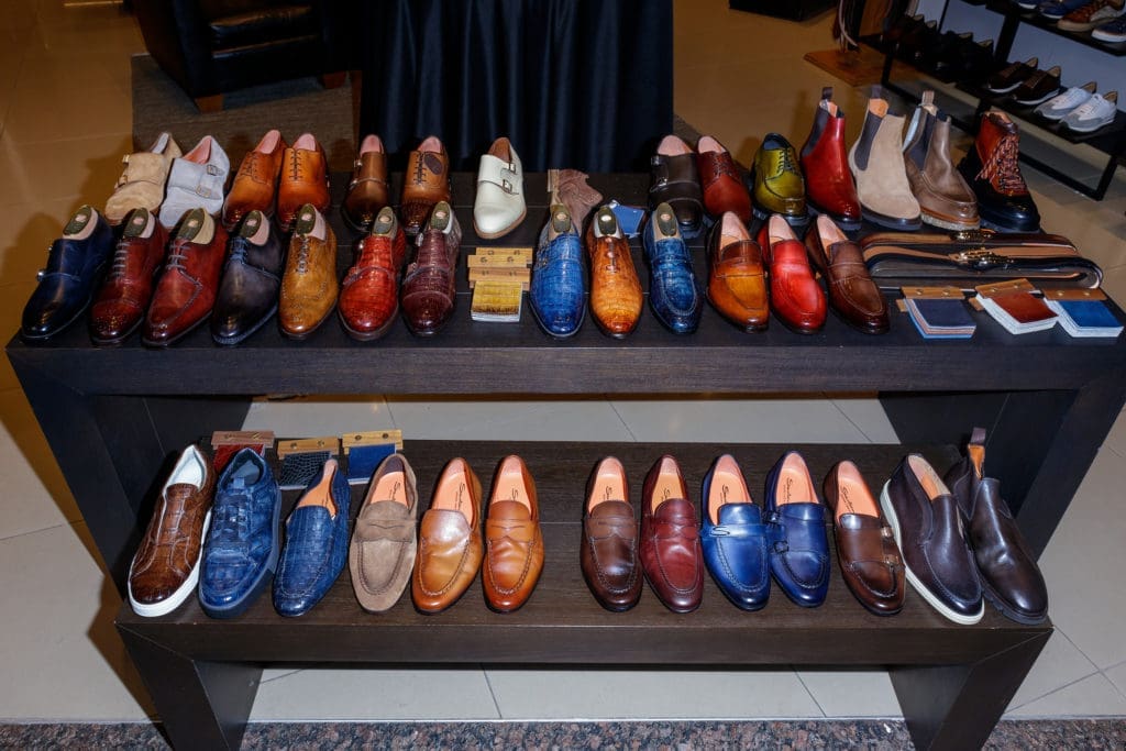 Santoni is known for its strong use of tradition, color and design.