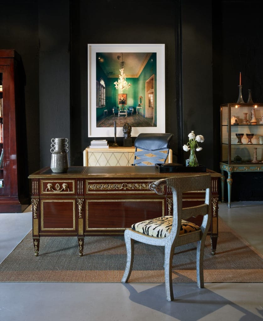 French 19th-century desk. Scala Luxury cabinet. Michael Eastman photograph. Canasta desk chair Heron Parigi. Embree & Lake vase. (Photo by Pär Bengtsson)