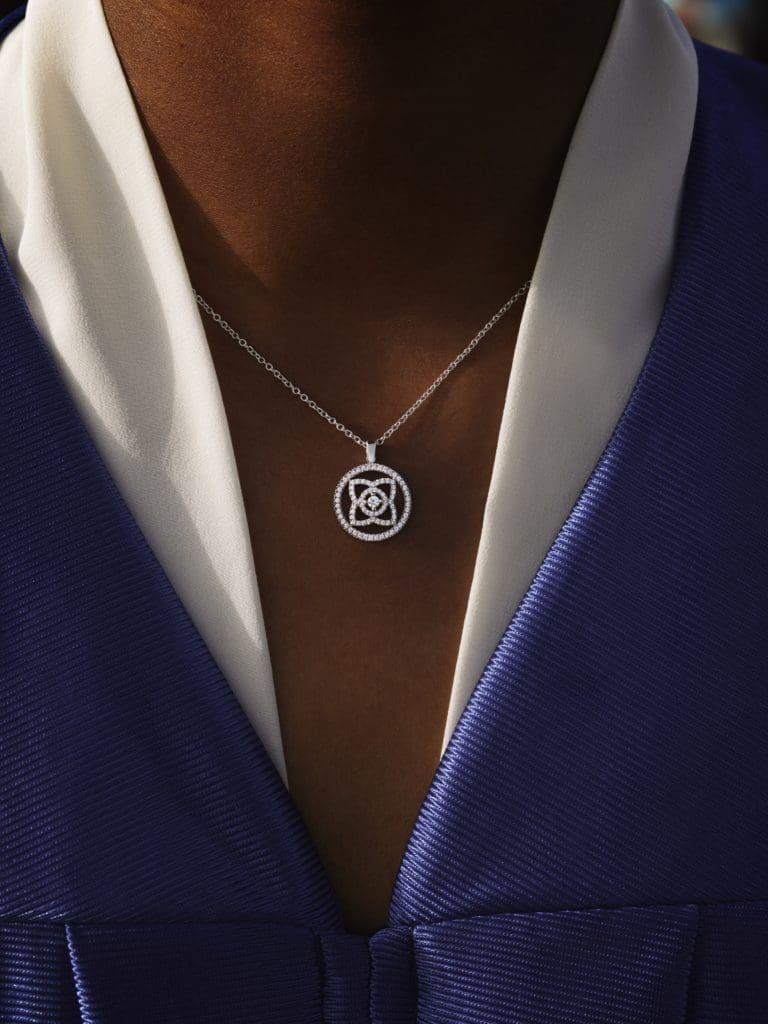 Tis the season of sparkling jewels.