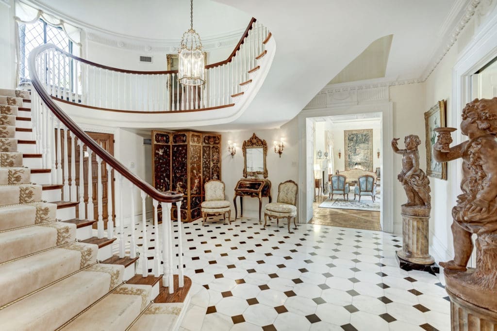 Houston’s Forest Mansion — This $20 Million Manor is Pricey Even for River Oaks for Good Reason