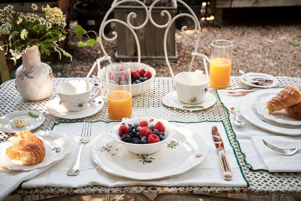 With 24K Gold Beetles and Hand-Painted Florals, Texas Artist Liz Marsh Brings the Garden to the Table