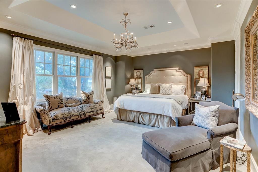 The primary suite at 1821 Sharp Place in Houston's River Oaks enclave. (Photo by TK Images)