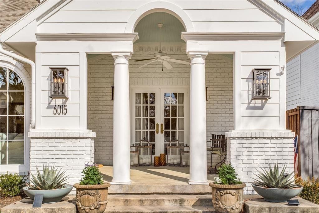A detailed shot of the pretty front porch. 