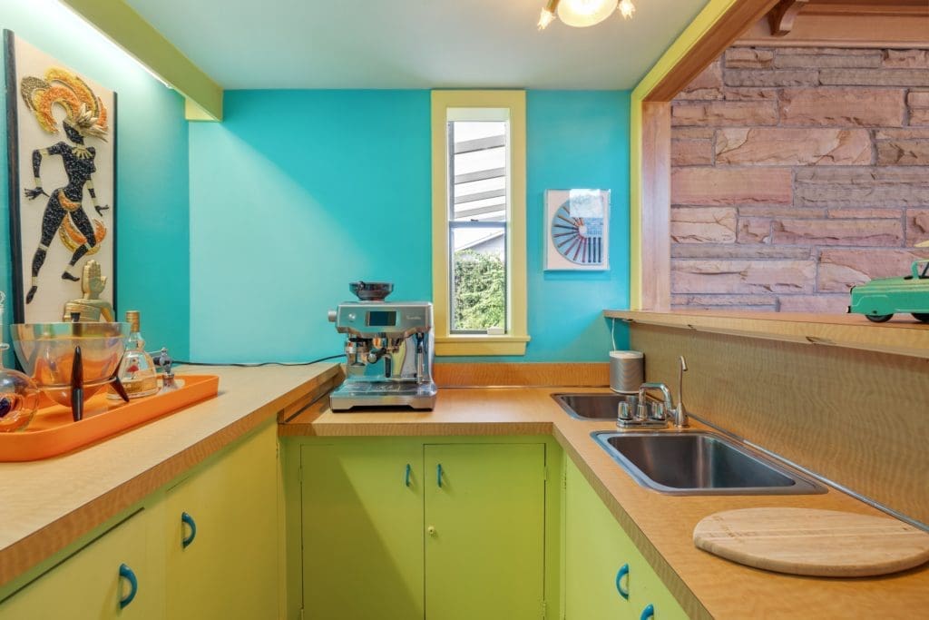 The mid-century modern time-capsule dwelling at 2430 Maroneal Street in Old Braeswood  (Photo by Josh Gremillion Photography)