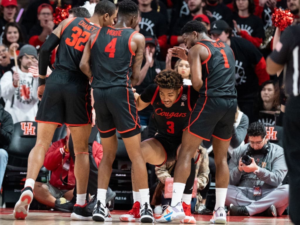 This University of Houston team is a close knit group of battlers. (Photo by F. Carter Smith) 