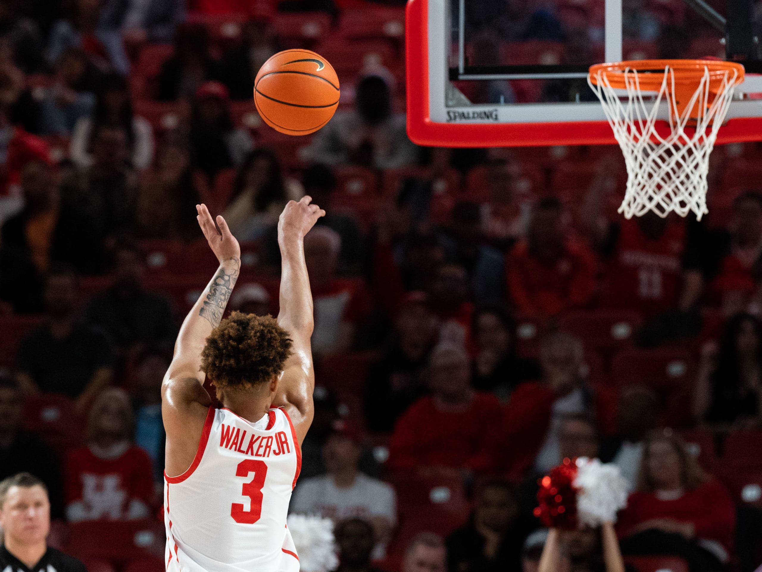 The University of Houston Cougars basketball team defeated the University of Central Florida, Thursday night at the Fertitta Center