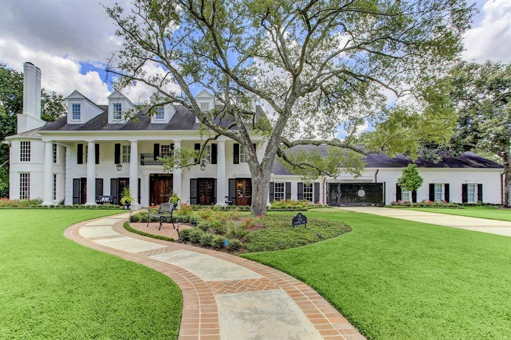 With a nod to plantations of the Old South, this home at 204 Kensington Court in Memorial was one of the top Houston sellers in January.