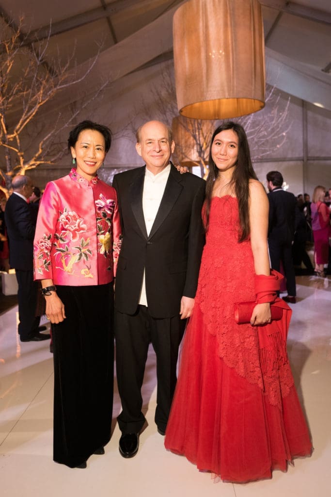 Y. Ping Sun & David Leebron, 
Mei Leebron at Asia Society Texas’ 2022 Tiger Ball: Commemorating the 10th Anniversary of Asia Society Texas Center's Opening (Photo by Daniel Ortiz)