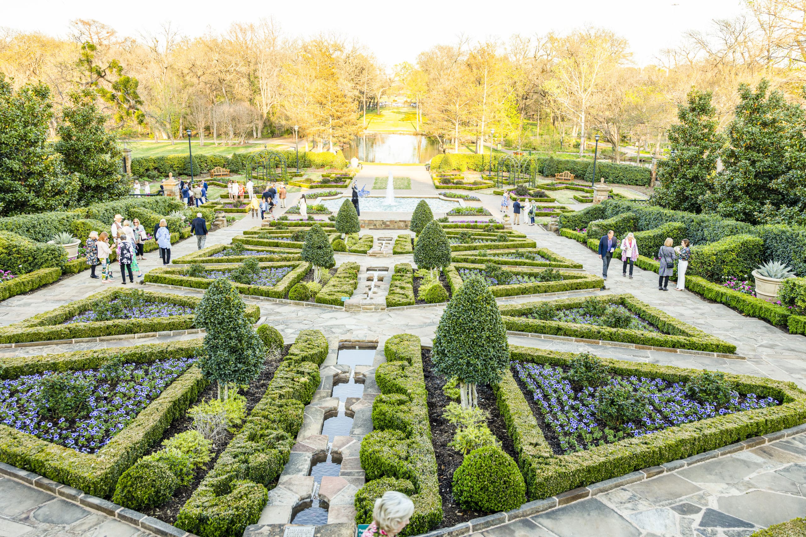 Fort Worth Botanic Garden (Photo by Ellman Photography)