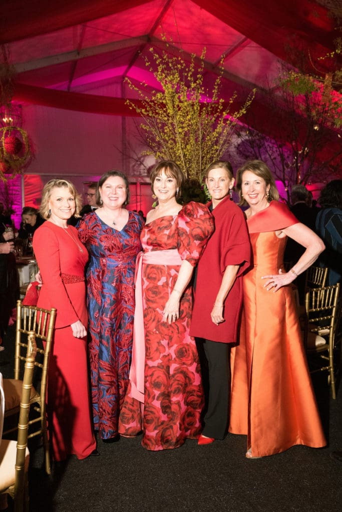 Kelley Lubanko, Shawn Stephens, Leigh Smith, Stephanie Tsuru, Ileana Trevino at Tiger Ball 2022: Commemorating the 10th Anniversary of Asia Society Texas Center’s Opening (Photo by Daniel Ortiz.