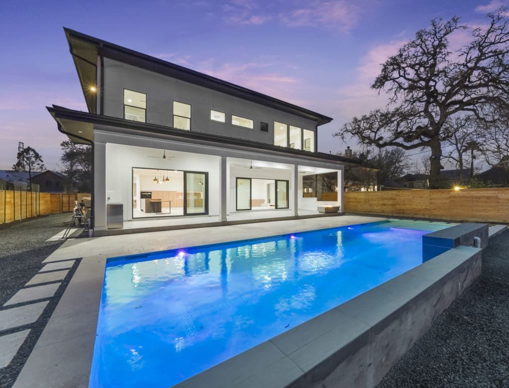 Echo Custom Homes with interior designer Kendra Benson designed and built this 4,100 square foot home in Garden Oaks/Oak Forest. (Photo by PRSTX.com)