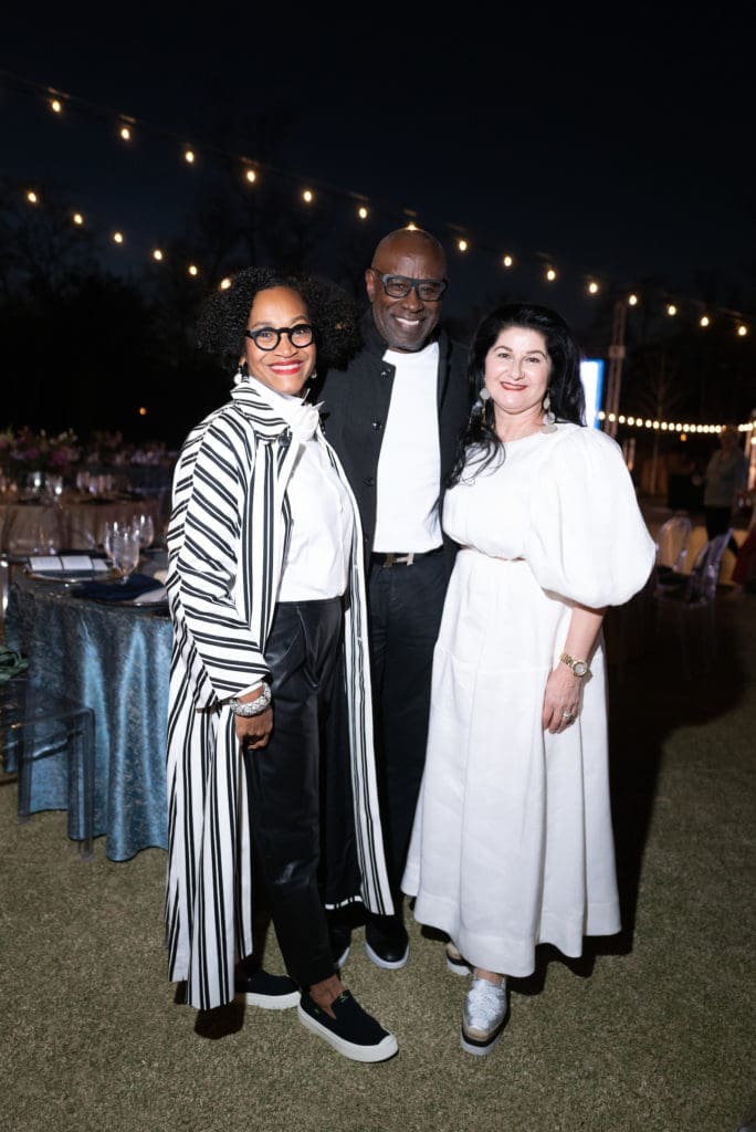 Anita & Gerald Smith, Simin Banister (Photo by Daniel Ortiz Courtesy of Memorial Park Conservancy)