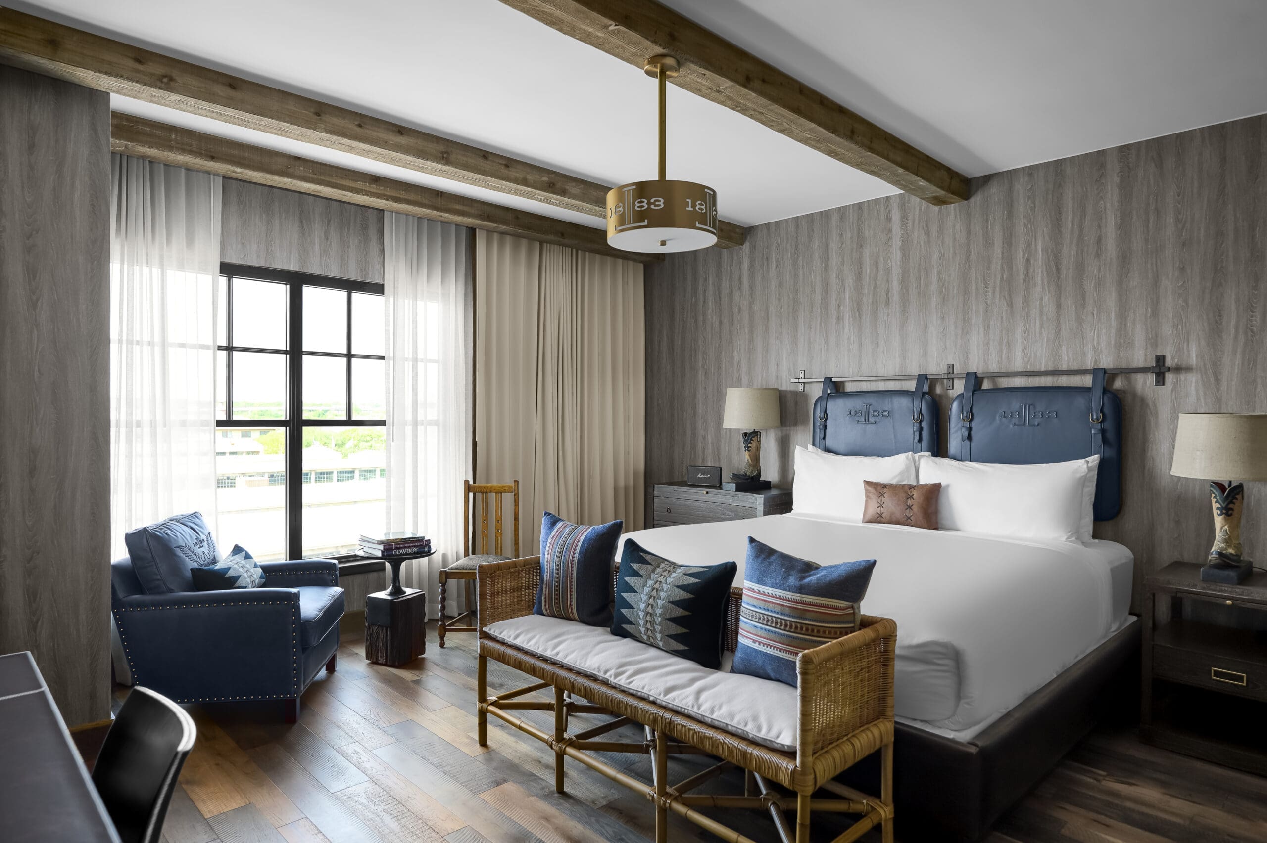 The Lucchese Fireplace Suite (Photo by Hotel Drover)