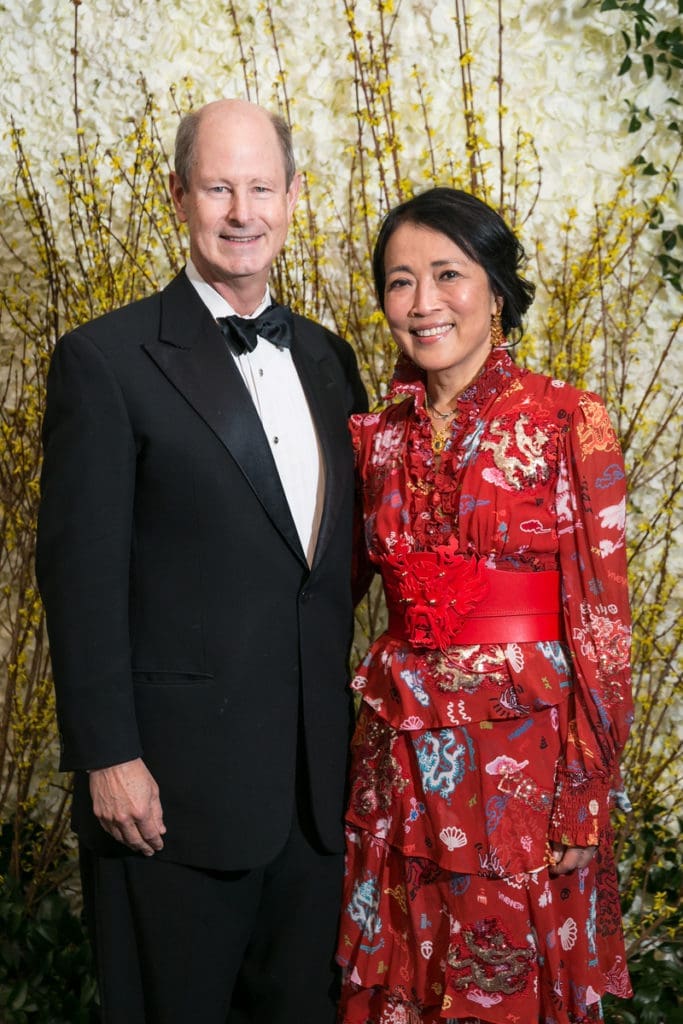 Eddie Allen & Chinhui Juhn at Asia Society Texas’ 2022 Tiger Ball: Commemorating the 10th Anniversary of Asia Society Texas Center's Opening (Photo by Emily Jaschke)
