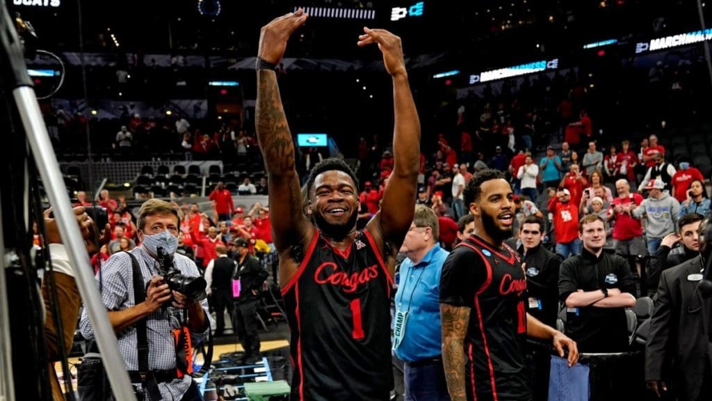 Jamal Shead, UH Leave No Doubt With Fearless Takedown of No. 1 Arizona — Inside a Proud Cougar Night With Tilman Fertitta, Hakeem Olajuwon and the Most Together Team Ever