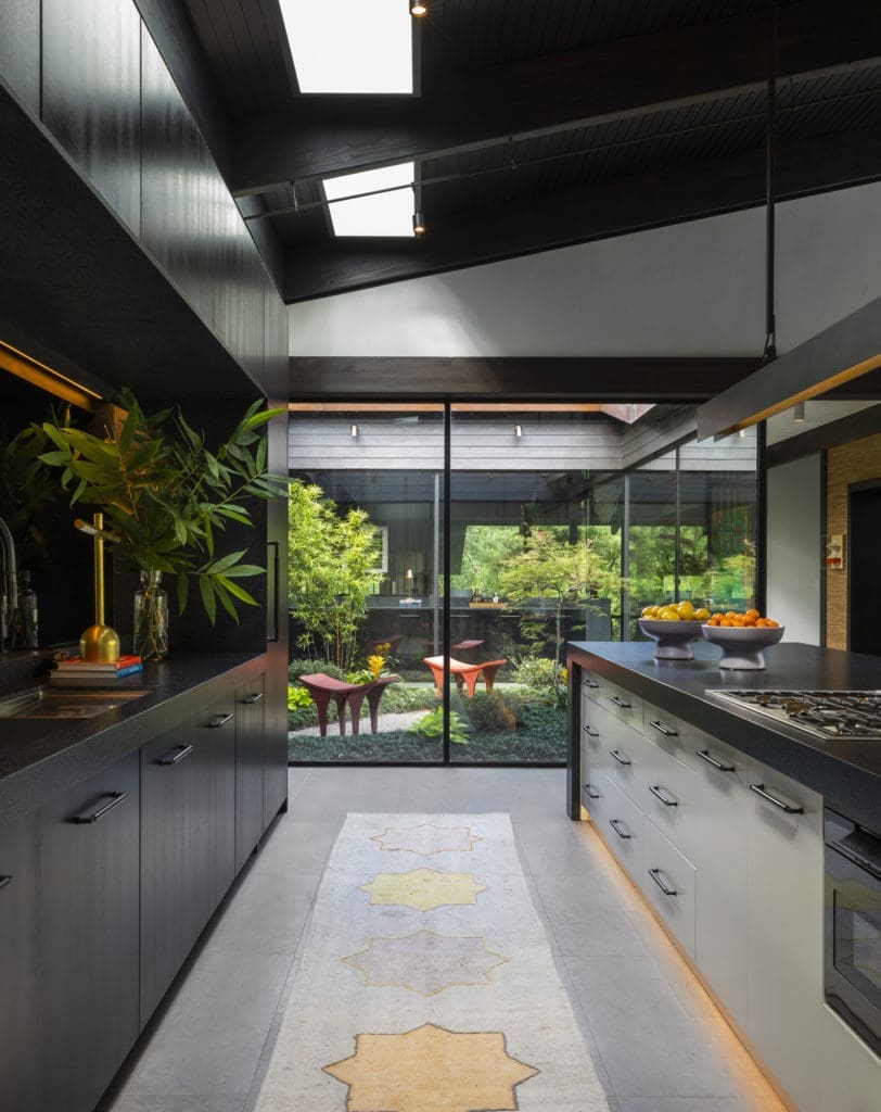 Singular Space — Kitchen, Creative Tonic (Photos Julie Soefer)