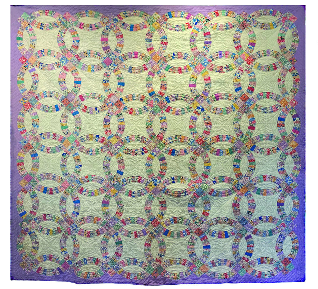 This circa 1939 double wedding-ring quilt hails from Kansas, donated by Festival Hill founder/acclaimed pianist James Dick for the silent auction of the music institute's first ever gala. 