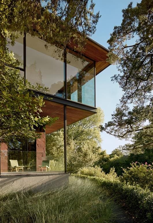 A fresh view of the architectural gem in Highland Park. 