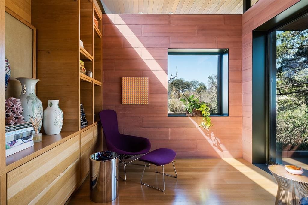A sun-soaked corner of 3932 Potomac Avenue. 