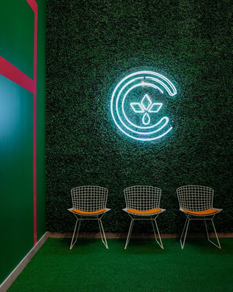 Another look at Centre Court's ivy-covered interiors. 