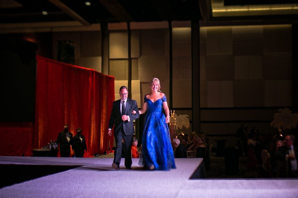 Charlie Weiss, 2022 Winter Ball Women of Distinction honoree Elaine Balagia Croucher Susan, Edward Osterberg, Cheryl Byington (Photo by Morris Malakoff)