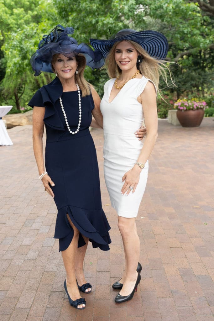 Lisa Loy Laughlin, President, Women’s Council of the Dallas Arboretum and Botanical Garden; Claire Catrino, Chair, Mad Hatter’s Tea
(photo courtesy Danny Campbell)