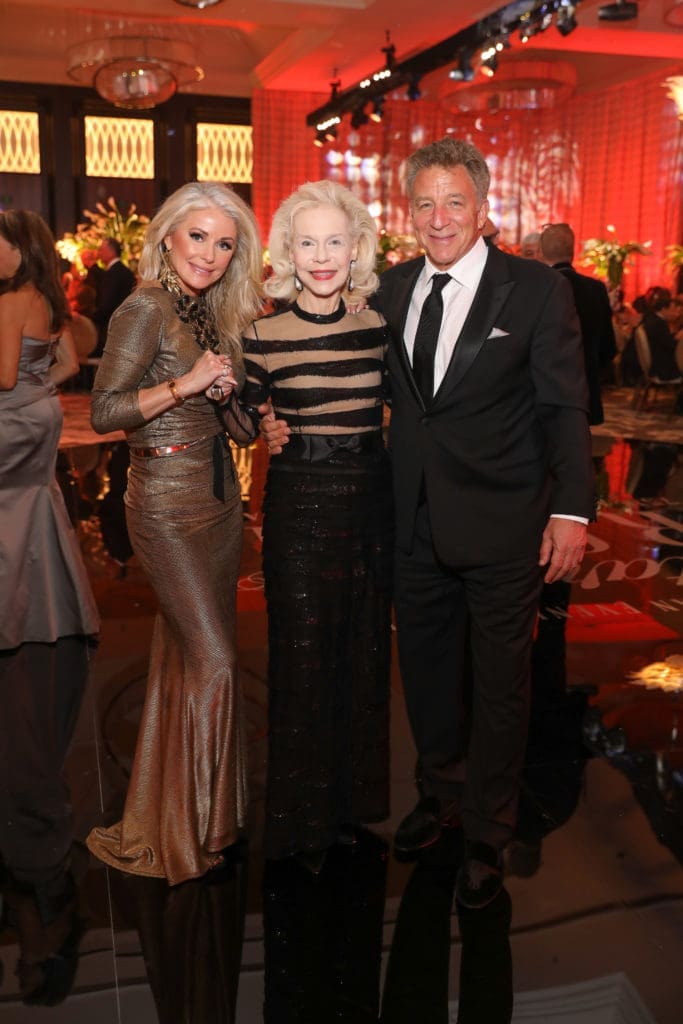 Joyce Echols, Lynn Wyatt, Steve Wyatt at the Alley Theatre 75th anniversary gala (Photo by Priscilla Dickson)