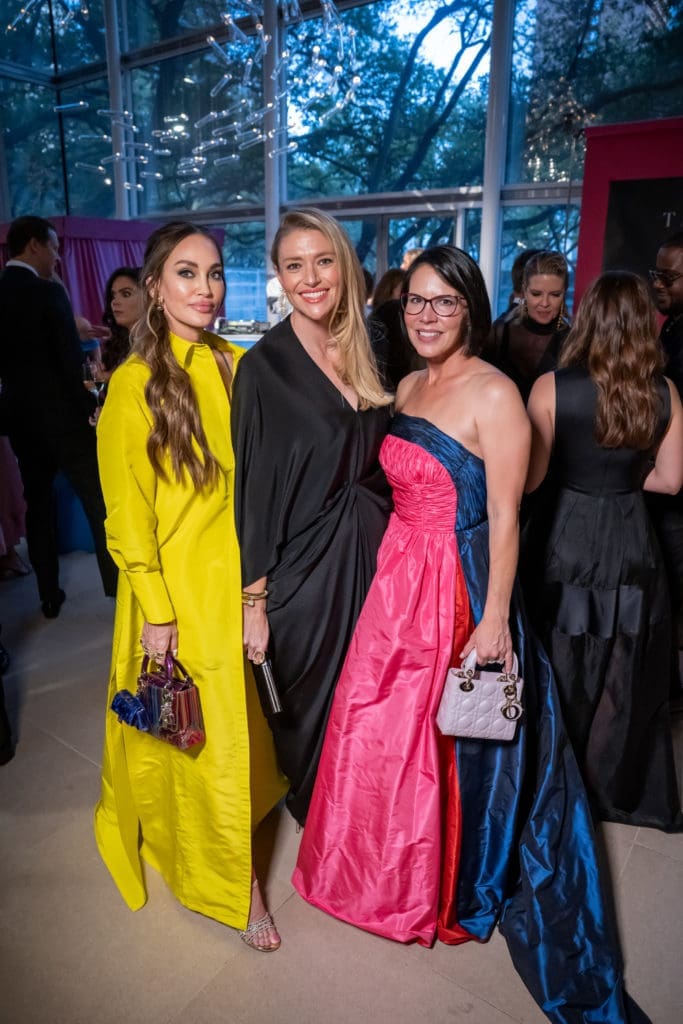 Kara Goss, Meghan Looney Selwyn Rayzor (Photo by Bruno, SnapThePicture)