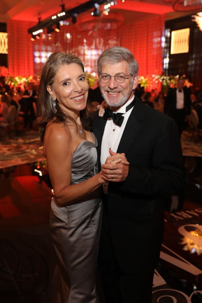 Karen and Jonathan Finger at the Alley Theatre 75th anniversary gala (Photo by Priscilla Dickson)