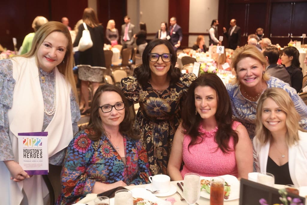 Mayte Weitzman, Jennifer Hohman,  Rania Mankarious, Jordan Seff, Anita O'Shaughnessy, Jenna Moon at the Houston's Heroes luncheon (Photo by Quy Tran)