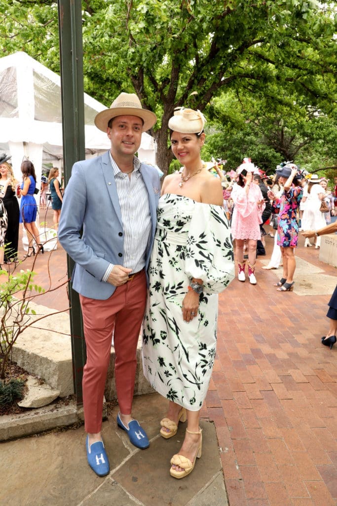 Dustin Holcomb, Nerissa von Helpenstill, TOOTSIES (photo courtesy Rob Wythe/Wythe Portrait Studio)